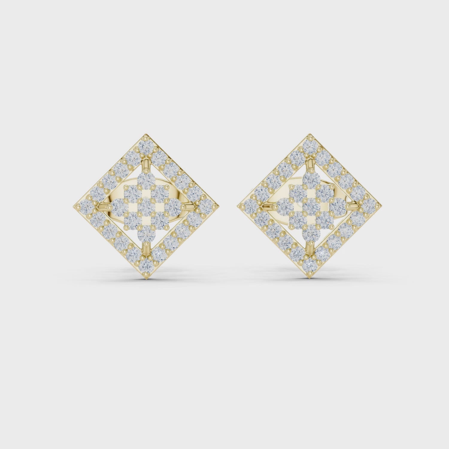 Cluster Squire Diamond Stud Earring